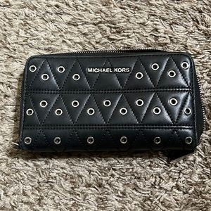 Black Michael Kors wallet